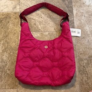 NWT Lululemon Berry Rumble Quilty Pleasures Shoulder Bag Mini